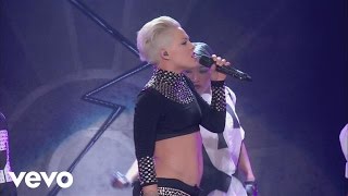 P!nk - Walk of Shame (Live)