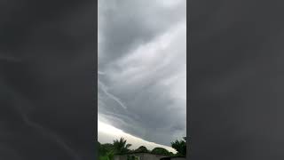 así Ingreso la tormenta JULIA en El Salvador #shorts #viral #elsalvador