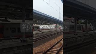 KONDEKTUR KERETA API MELAKUKAN SEMBOYAN 41 ‼️#keretaapi #shortvideo