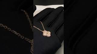 18K rose gold alhambra pendant #gold #jewelry