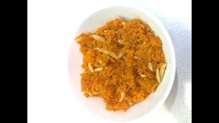 Easy Carrot Halwa (Gajar ka Halwa)