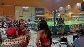 Emperatriz y Raven vs Reina del Sur y Alyssa