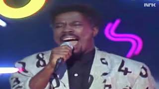 Billy Ocean - Get Outta My Dreams, Get Into My Car (Presentación en Vivo)