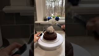 2 Story Oreo Cake tiktok drippycakes