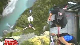 Jonas Shotover Canyon Swing Queenstown (Elvis Cutaway)