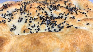 Barbari bread-persian bread
نان بربری خوش بافت خانگی