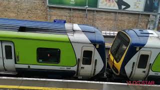 Irish Trains In: Dun Laoghaire (Mallin)