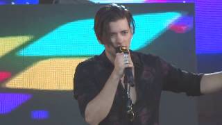 Vangelis Kakouriotis - Έπαψες αγάπη να θυμίζεις (Ημέρα Θετικής Ενέργειας 2017)