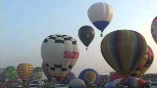 2010Saga International Balloon Fiesta -20101107_am_mass_jdg-