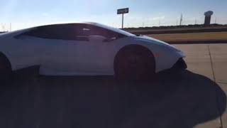 2016 Lamborghini Huracan Accelerations!