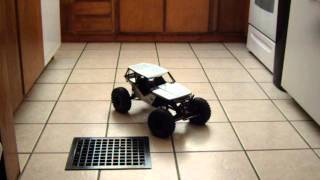 Axial Wraith  DOING DONUTS!!!!!!!!     3s Brushless 1100kv Spektrum DX4R pro 2.4GHz turnigy 60a ESC