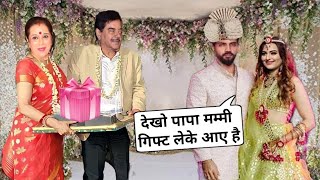 Shatrughan Sinha Gave Surprise Gift 🎁 to Sonakshi Sinha & Zaheer Iqbal, Wedding, Marriage, video