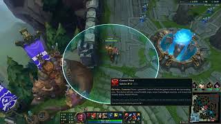 Dunkmaster Darius dunking random players - League of Legends