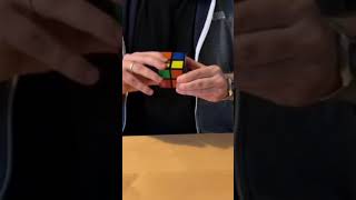 2x2 Magic Cube in 15 Sekunden lösen. / Solve 2x2 Magic Cube in 15 seconds.