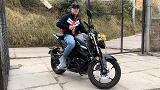 su auto regalo 🎁 de Saúl o mejor dicho su moto regalo 🏍️