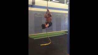 L-sit rope climb