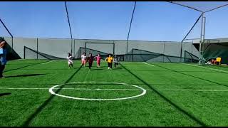 Les enfants de la GS (2) s'éclatent au terrain de foot de l'école l'Apprenti-Sage El Hassani 🏃🤸🧎🧍