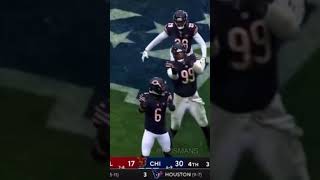 The most insane celebration ever ! #nfl #football #celebration #bears #playoffs #shorts