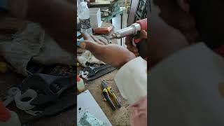 testing pneumatic rivet gun