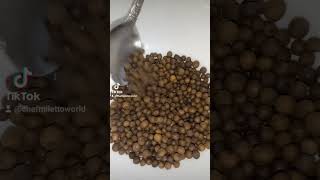 كيفية طريقة طحن الفلفل الاسود الطازج...How to Grind Fresh Black Pepper#السعودية#العراق #المغرب#سوريا