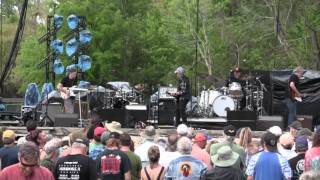 Hot Tuna with Steve Kimock -  Bowlegged Woman, Knock Kneed Man (with Steve Kimock) (Wanee 2016)