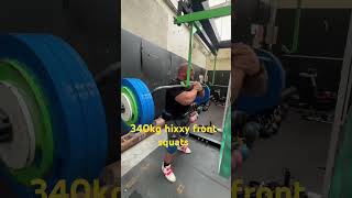 Churning out 340kg x2 front squats Graham Hicks 💪💪🦵