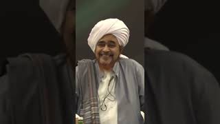 Senyuman nya saja membuat hatiku sejuk melihatnya “ alhabib umar bin hafidz “