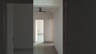 3bhk+servent(1560sqfeet) available for sale in gaur city 1st Avenue.for more info call at 9720553405