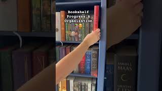 Organizing my bookshelf #books #bookshelf #booktube #bookshelforganization #romancebooktube #booktok