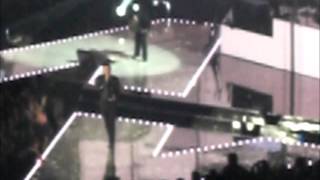 Maroon 5 Opening - Payphone/Makes Me Wonder/Lucky Strike - Vancouver 2013