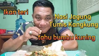 Makanan Indonesia Nasi Jagung Ikan teri Tahu bumbu kuning