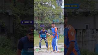 𝐋𝐞𝐟𝐭𝐲 𝐑𝐢𝐠𝐡𝐭𝐲 𝐂𝐨𝐦𝐛𝐢𝐧𝐚𝐭𝐢𝐨𝐧 𝐅𝐚𝐢𝐥𝐞𝐝 🤣 #cricketshorts #comedy #funny #viratkohli #trending  #viralvideo