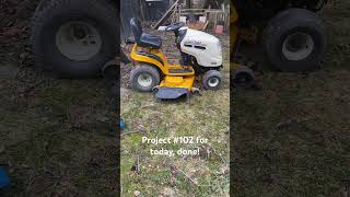 Cub Cadet LT 1050 running