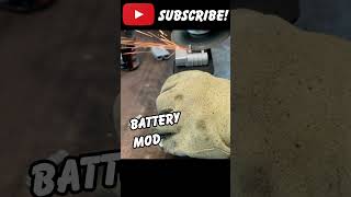 A simple battery modification for the Triumph Bobber