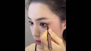 Best Eye makeup Tutorial | Makeup Hacks To Try #eyeliner #makeup #eyemakeup #shorts