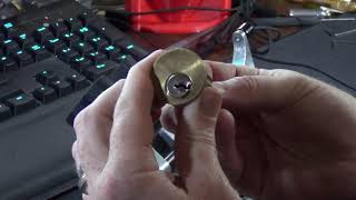 (206) Texas Jim Challenge Lock Spp'd sent by Average Picker