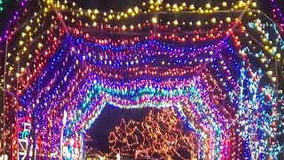 😲🎄Over a MILLION Christmas lights!!! Christmas display!🤯