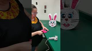 otra opcion de como hacer dulceros de conejito de pascua