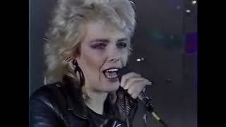 Kim Wilde   Love Blonde Les Vainqueurs '84 s4A4SmhTWXk