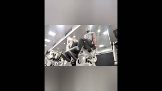 305 LBS HOW TO GET BIG QUADS #shorts #fitness #bodybuilding