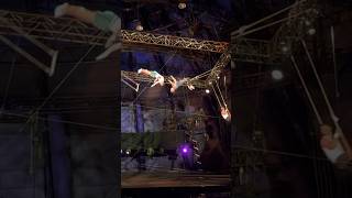 How is This Possible?! #cirque #cirquedusoleil #flyingtrapeze