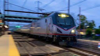 [HD] High Speed Amtrak & SEPTA @Levittown & Bristol