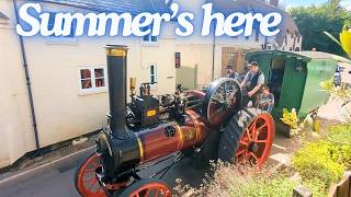 A Thoroughly English Country Village - Amdram and Steam Engines!  🥂