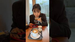 My love for korean coffee :) #seoulvlog #cafehopping #seoulcafe #koreacafevlog