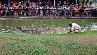 Crocodile Dundee of Papua New Guinea