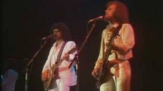 ELO-  Sweet Talkin' Woman -  Electric Light Orchestra (Remastered Audio) Live