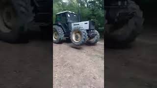 Munca la Pădure .Tractor