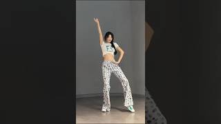 Roly-Poly | trending short dance #dance #hippopdance #dancepractice #kpop