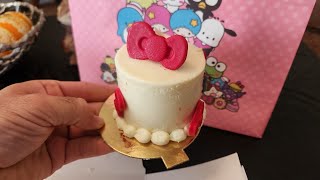 Hello Kitty and Friends Cafe STRAWBERRY CAKE from Universal Studios Hollywood CityWalk