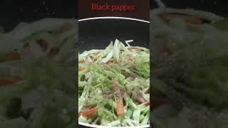 spicy & saucy noodles | how to make spicy noodles | #viral #breakfastrecipe #easytomake #5minrecipe